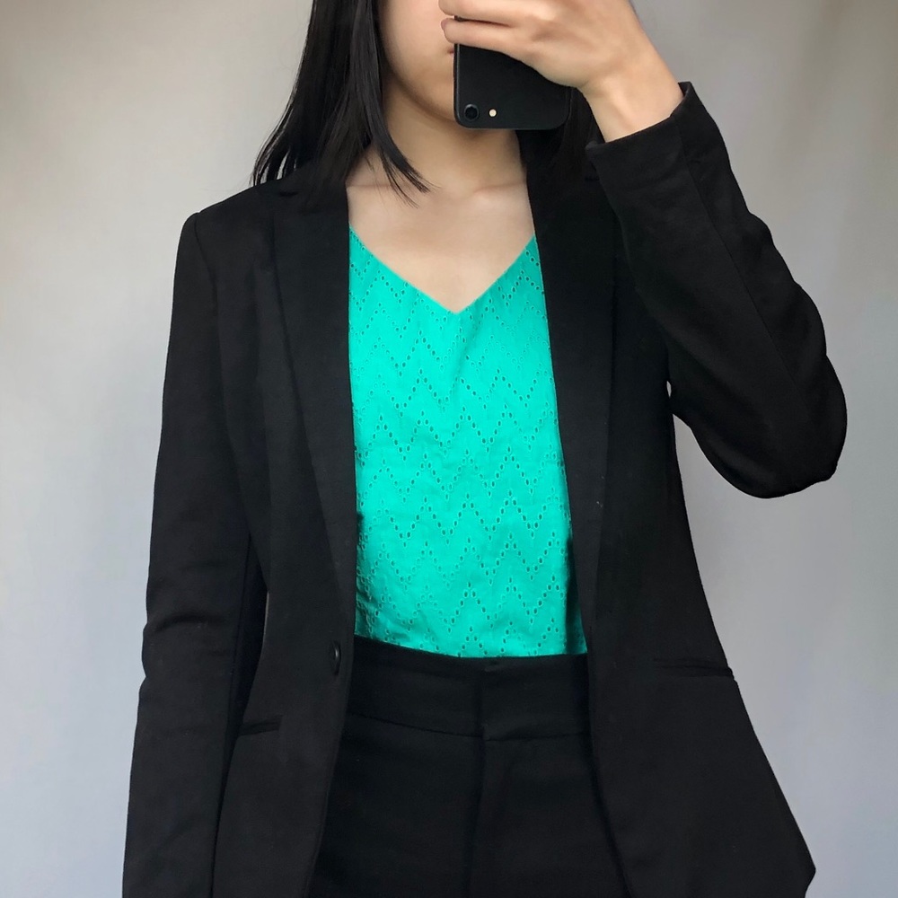Banana Republic V-Neck Top